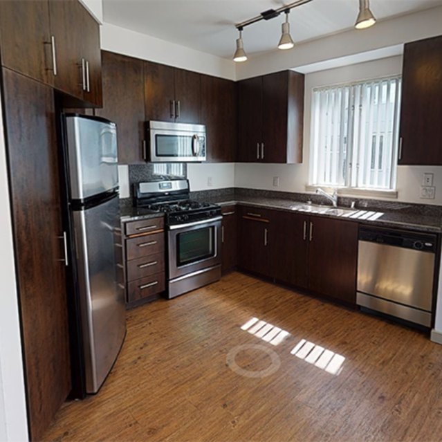 Domain Oakland Apartments - virtual tour of floorplan 2H